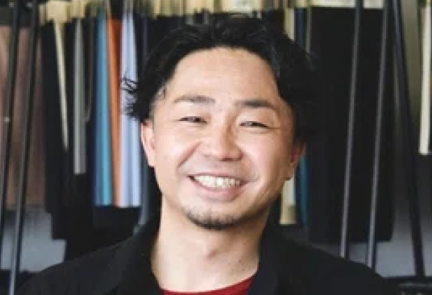 岩田　真吾氏